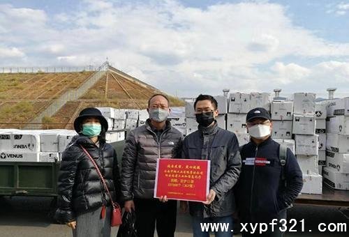 云南中烟向疫情防控一线捐赠15万个防护口罩